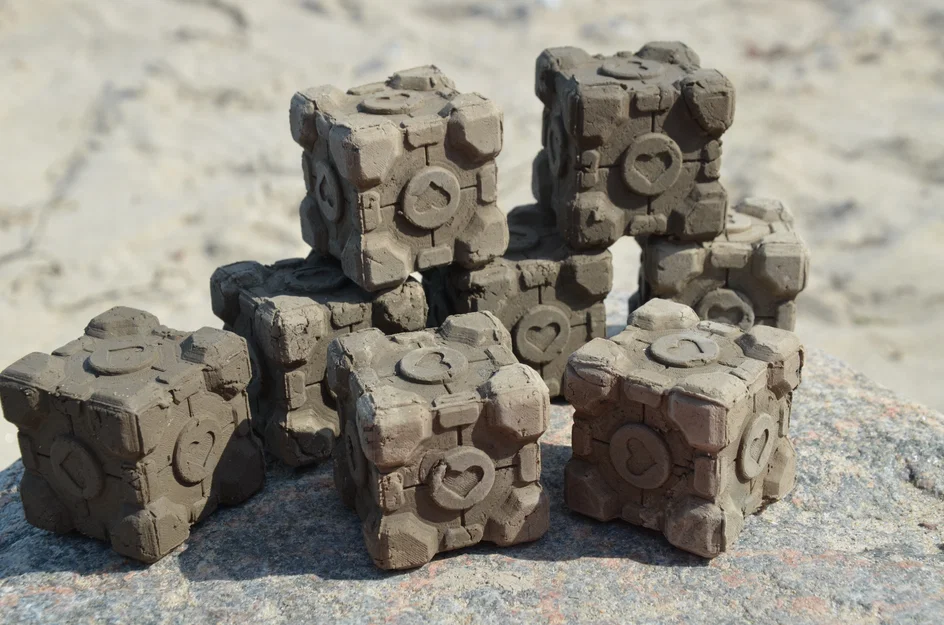 Khuôn Companion Cube (Companion Cube mold) - Image 3