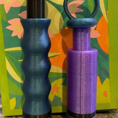 Fidget Clicky Lò Xo Đảo Chiều (Reversible Springy Clicky Fidget)