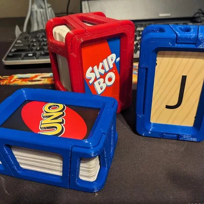 Hộp đựng bài 3D chuyên dụng cho Skip-Bo và UNO bền bỉ