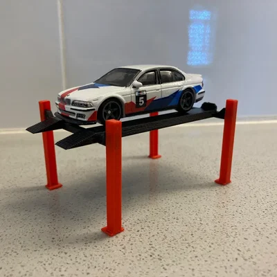 Cầu nâng 4 trụ cho xe mô hình Hot Wheels 1:64 (Mẫu in 3D)