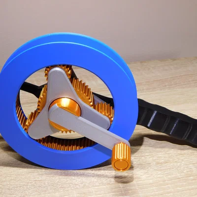 Cuộn dây thả diều có bánh răng (Geared kite reel)