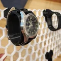 Giá Treo Đồng Hồ Gắn Tường Dạng Tổ Ong Tiện Dụng Cho Mọi Không Gian - Thumbnail 2