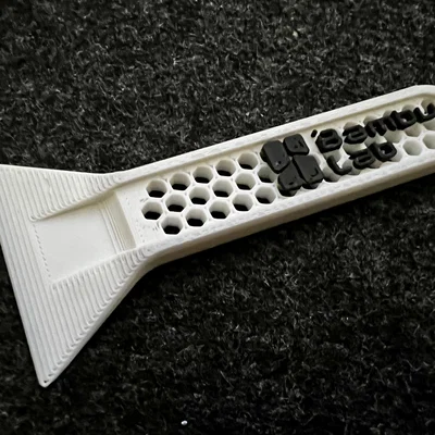 Dụng cụ cạo nhỏ (Small scraper Tool) – Remix logo Bambu Lab