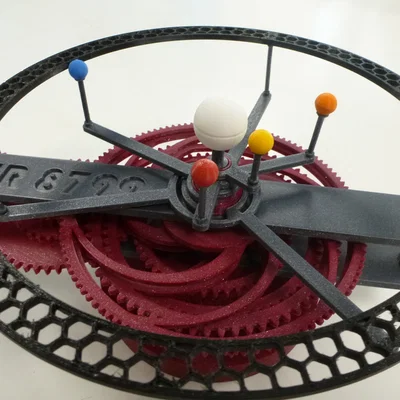 Orrery Cơ Khí Ngoài Hệ Mặt Trời (HR 8799) – Extrasolar Mechanical Orrery