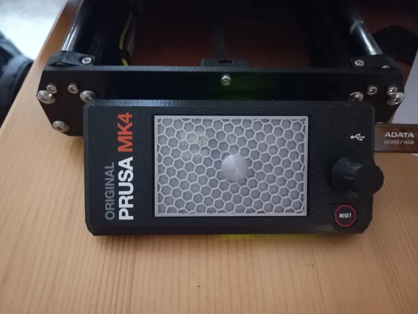 Ốp che LCD MK4 với tay nắm kiểu quân cờ - Image 1