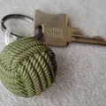 Móc khóa quả cầu paracord (Paracord ball keychain) - Thumbnail 6