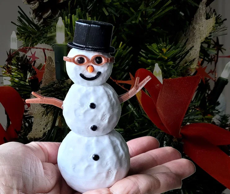 Snowman – Người tuyết mini chân thật, thân rỗng tiết kiệm filament - Image 1