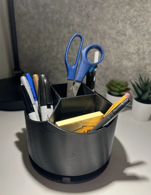 Đồ tổ chức bàn làm việc xoay (rotating desk organizer) - Image 1