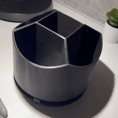 Đồ tổ chức bàn làm việc xoay (rotating desk organizer)