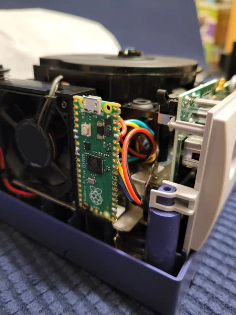 Giá đỡ Picoboot mod có insert M2 (Raspberry Pico trên Gamecube) - Image 3