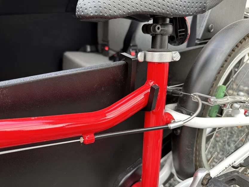 Hook treo xe đạp trẻ em Woom để chở trên cargo bike - Image 3