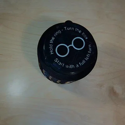 Hộp strongbox Harry Potter với khóa số tổ hợp 8 chữ số (lập trình được)