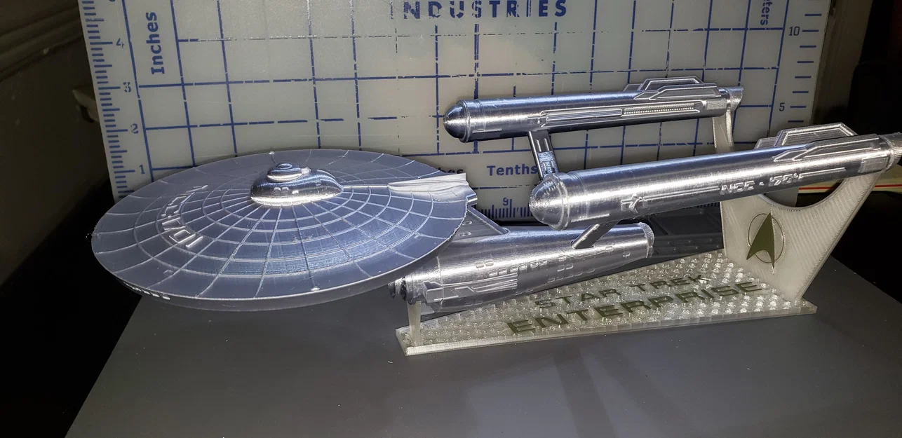 Star Trek USS Enterprise NCC - 1701 - Image 1