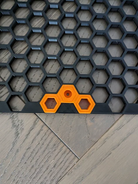 Ngàm gắn tường 3 mảnh cho Honeycomb Storage Wall chắc chắn - Image 1