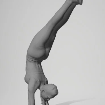 Tượng mini cô gái trồng chuối (Handstand girl miniature)