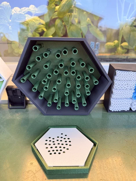 Bienenhotel 2.0 “Mauer Rostrot” – Giúp ong hoang dã & nuôi dưỡng thiên nhiên - Image 4