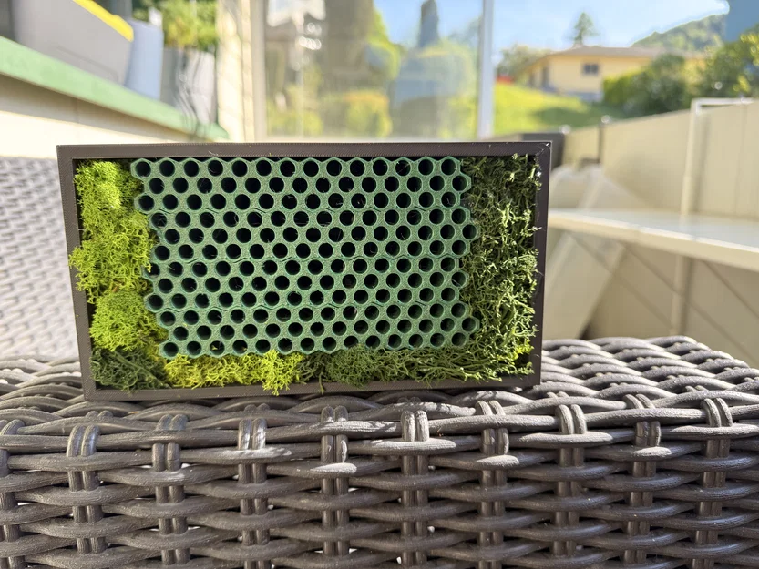 Bienenhotel 3.0 “Mauer Rostrot” – Giúp ong hoang dã & bảo vệ thiên nhiên - Image 1
