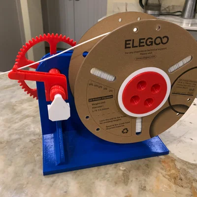 Spool Winder V1 – Dụng cụ quấn filament 100% in 3D
