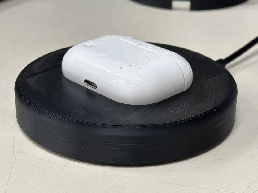Đế sạc không dây AirPods Pro cho Anker Powerwave Pad - Image 1
