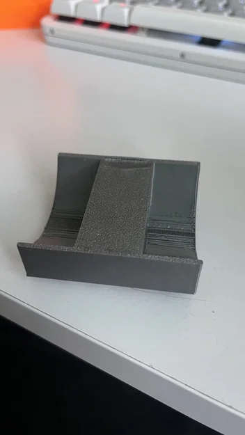 Khóa bánh xe ghế gaming trên thảm (Wheel lock) - Image 1