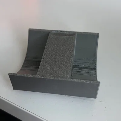 Khóa bánh xe ghế gaming trên thảm (Wheel lock)