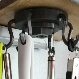 Giá treo dụng cụ nhà bếp xoay V3