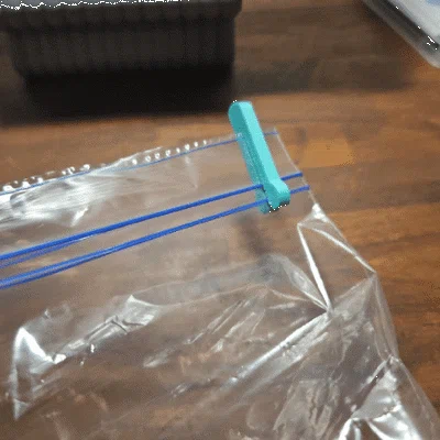 Kẹp nhựa hỗ trợ đóng túi thực phẩm tiện lợi in 3D