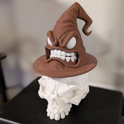 Chiếc Mũ Phù Thủy Ma Quái (Enchanted Hat of Insanity)