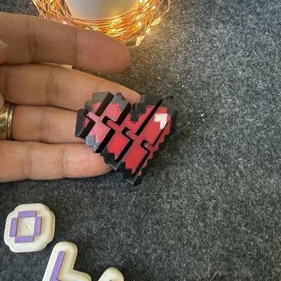Móc khóa Flexy Heart Pixel