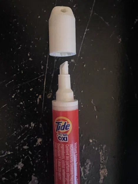 Nắp đậy bút tẩy vết bẩn Tide To Go (Phiên bản cải tiến 10%) - Image 1