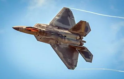 Mô hình 3D máy bay chiến đấu F-22 - Image 3