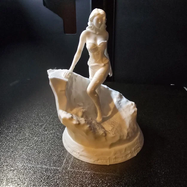 Mô hình tượng thiếu nữ đứng bên vách đá nghệ thuật in 3D - Image 4