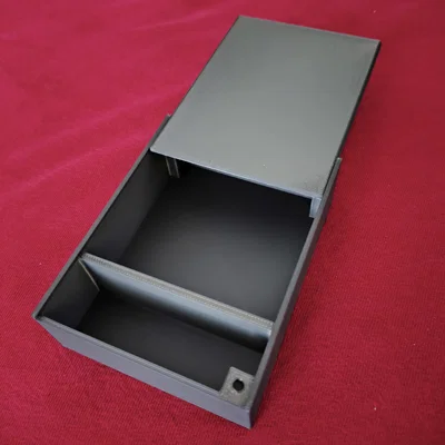 Hộp đựng thuốc lá in 3D kèm ngăn chứa phụ kiện tiện lợi