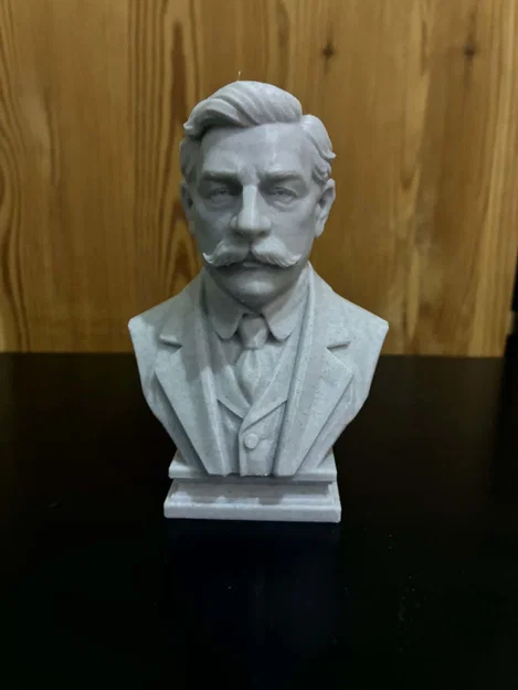 Tượng bán thân Bác sĩ James (John H.) Watson - Image 2