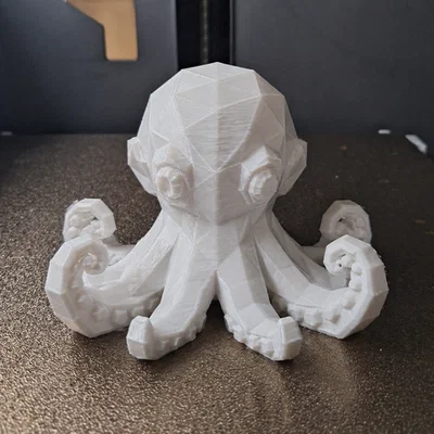 Mô hình Bạch tuộc Low Poly - Thiết kế 3D độc đáo cho trang trí
