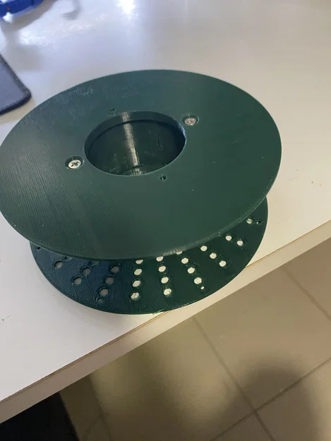 Lõi cuộn nhựa 3D (Filament Spool) tự in tiện dụng và chắc chắn - Image 1