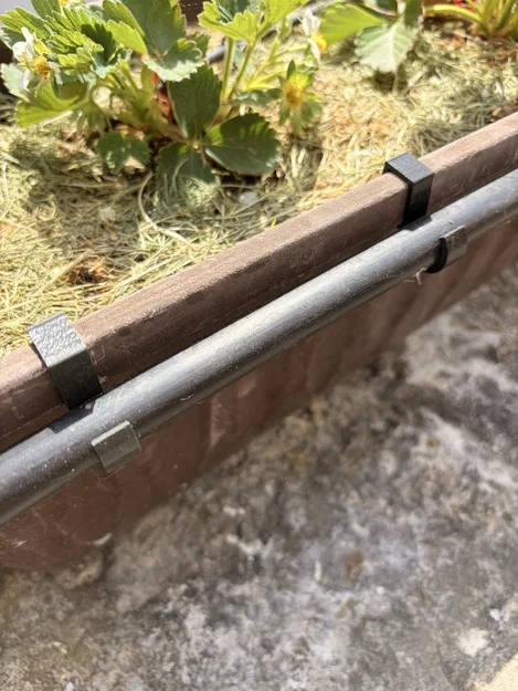Kẹp giữ ống tưới Micro Drip 13mm - Image 1