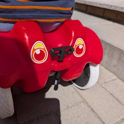 Chốt gắn rơ-moóc cho xe Bobby Car