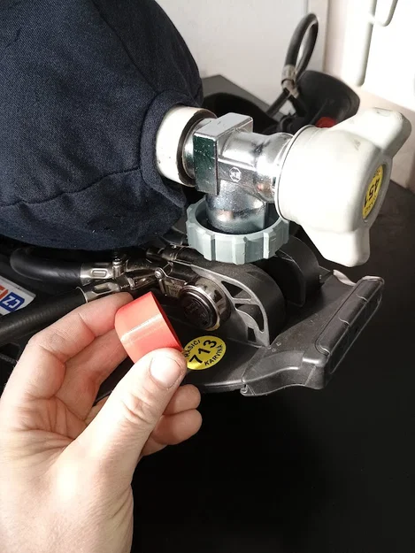 Nắp đậy bảo vệ van giảm áp Dräger cho thiết bị thở - Image 3