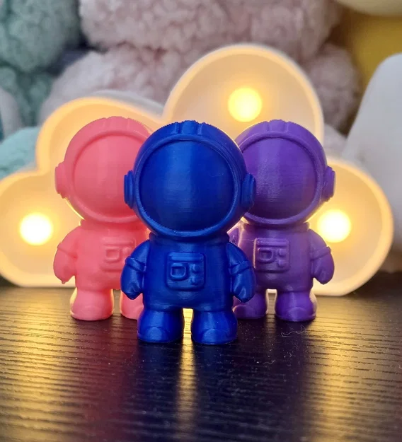 Mô hình phi hành gia Chibi đáng yêu - Mẫu in 3D trang trí cực xinh - Image 1