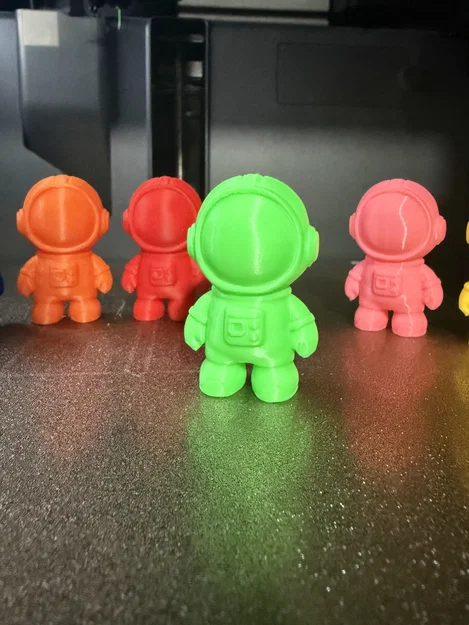 Mô hình phi hành gia Chibi đáng yêu - Mẫu in 3D trang trí cực xinh - Image 4