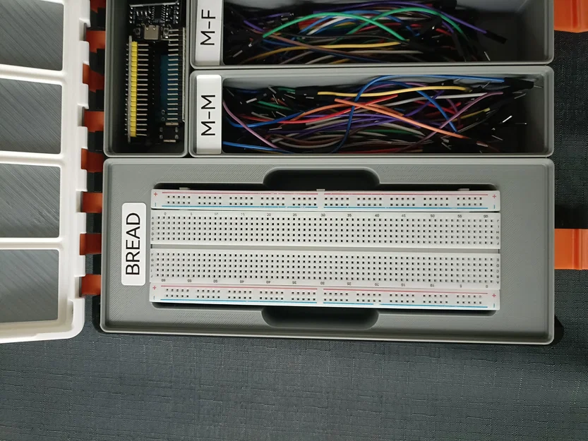 Giá đỡ Breadboard Gridfinity – 4 tấm 830 lỗ (5x2x6) - Image 1