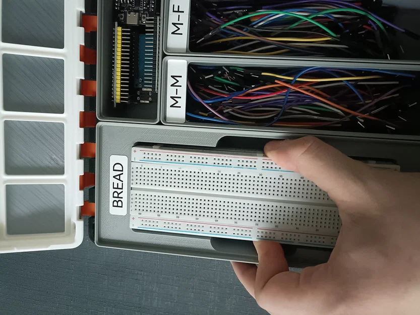 Giá đỡ Breadboard Gridfinity – 4 tấm 830 lỗ (5x2x6) - Image 2