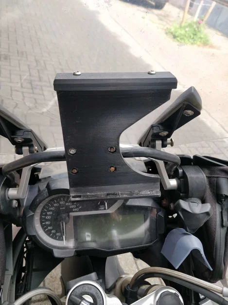 Ngàm gắn Ulefone Armor Pad Pro lên thanh GPS cho xe BMW GS - Image 3