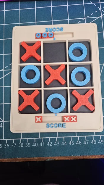 Tic Tac Toe (Tris) – Bộ cờ 3D có tích hợp bộ đếm điểm & hộp đựng - Image 1