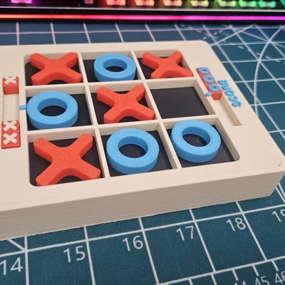 Tic Tac Toe (Tris) – Bộ cờ 3D có tích hợp bộ đếm điểm & hộp đựng
