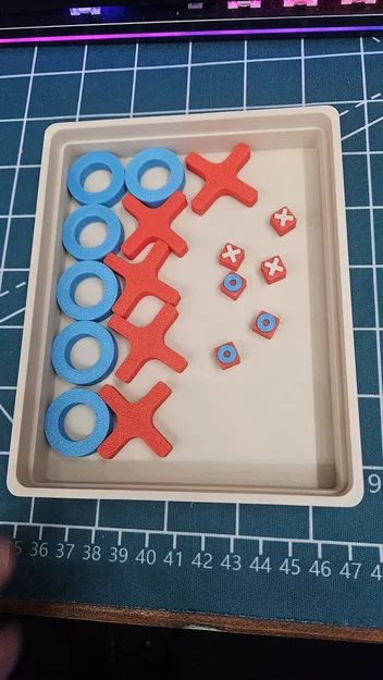 Tic Tac Toe (Tris) – Bộ cờ 3D có tích hợp bộ đếm điểm & hộp đựng - Image 3