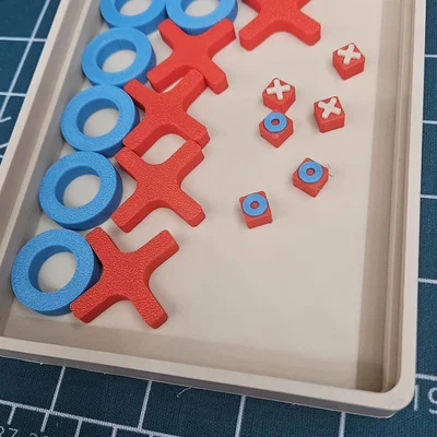 Tic Tac Toe (Tris) – Bộ cờ 3D có tích hợp bộ đếm điểm & hộp đựng