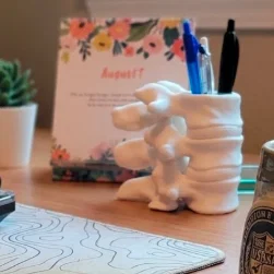 Ống cắm bút mô hình cột sống Spine pen holder độc đáo