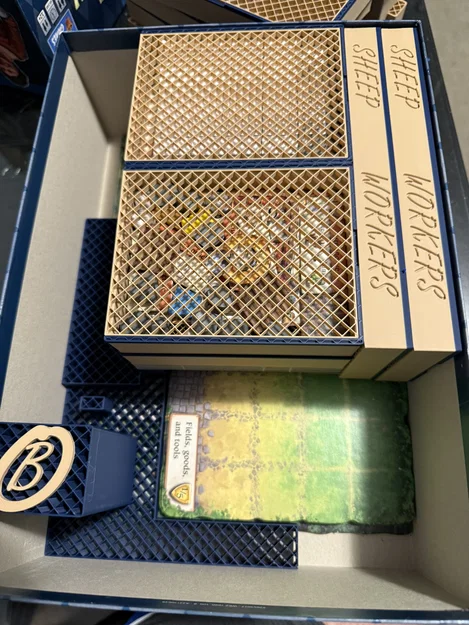 Khay đựng Deluxe cho Hallertau - Hỗ trợ sleeve, cất dọc, box-to-table - Image 11